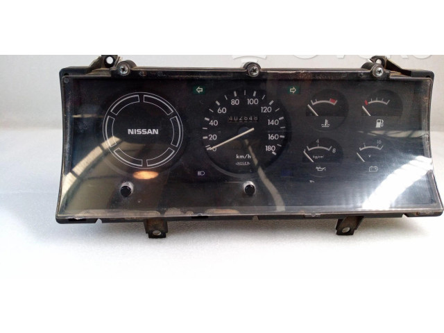 Přístrojová deska Nissan Patrol 260 19414509