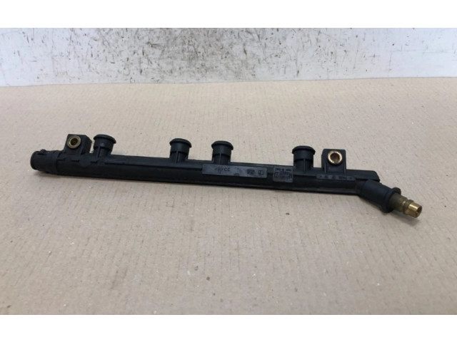 Vstřikovací lišta Fiat Punto (199) 350.A.1000