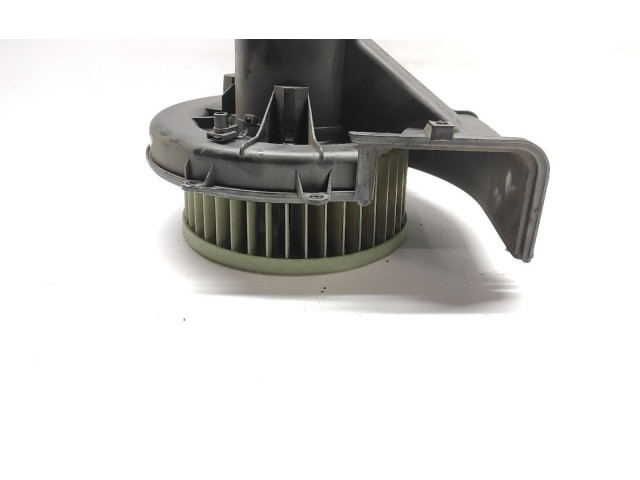 Вентилятор печки 6Q1820015A Audi A2