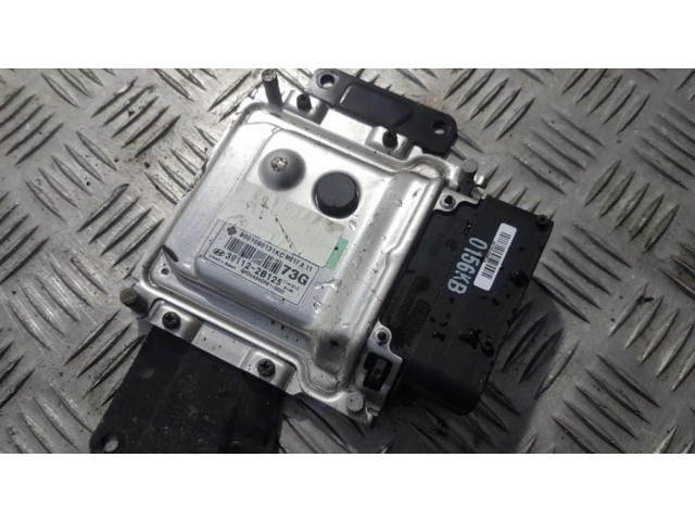 Řídící jednotka 391122B125, 39112-2B125 114121C Hyundai i30 2011