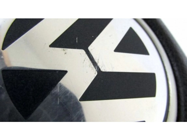 Подушка безопасности водителя 7H0880201J Volkswagen Multivan T5