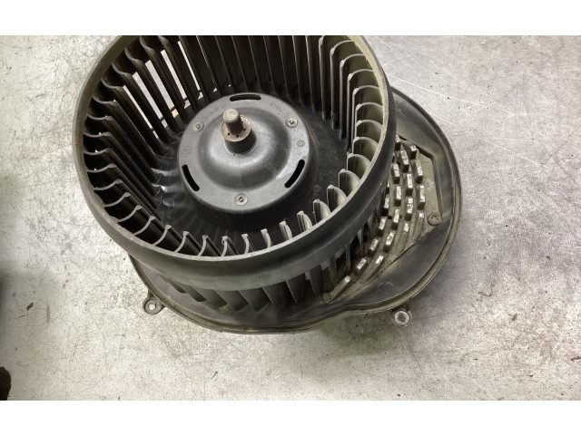 Вентилятор печки    LHD28417, LHD86577   Volvo V70