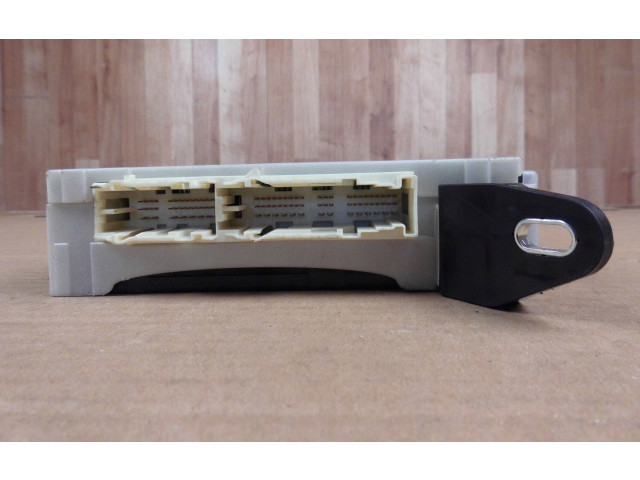 Блок комфорта 8922153230, 8273053J31 Lexus IS III XE30