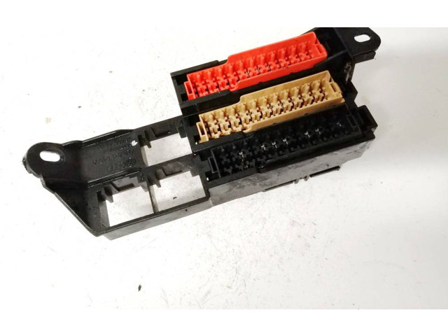   Pojistková skříňka 4l0971845a   Audi Q7 4L 2007