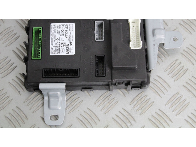 Модуль управления BSM 284B15CL0A Infiniti Q60