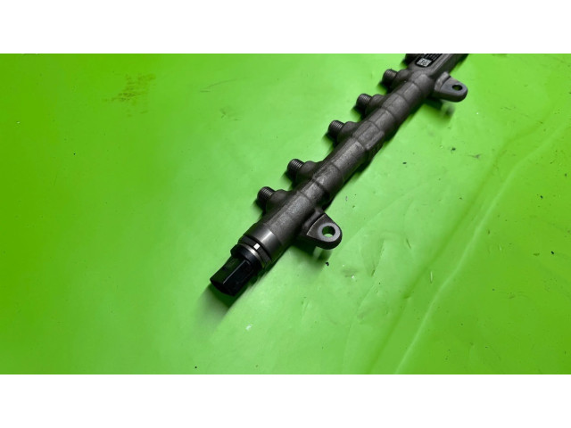 Vstřikovací lišta 8571569, 0445216051 BMW 7 G11 G12 pro naftový motor 3.0