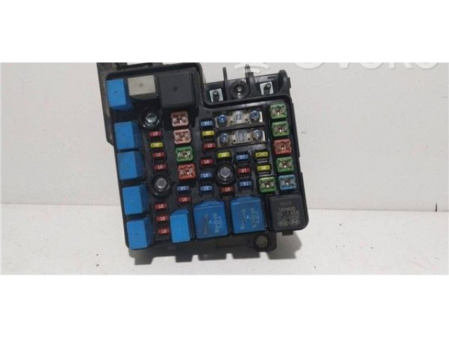 Блок предохранителей 919501H030   KIA Ceed    