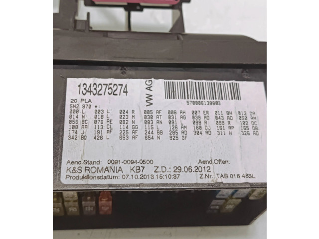   Pojistková skříňka 1343275274, 009100940500   Volkswagen Tiguan 2014