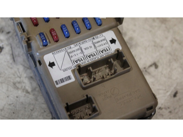 Блок предохранителей    Subaru Forester SG    