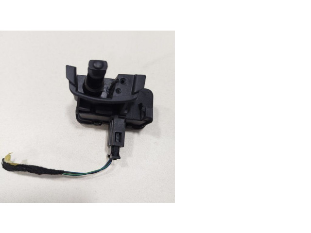 Электрический замок крышки