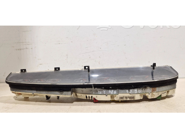 Přístrojová deska Audi A6 S6 C4 4A 1996 88311219