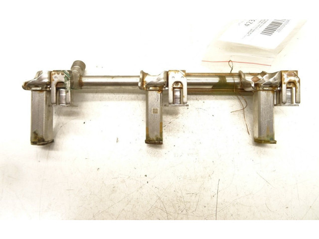 Топливная рампа    Jaguar F-Pace  