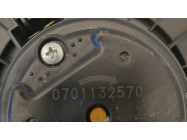 Вентилятор печки 0701132570, L6812000 Chrysler Grand Voyager V