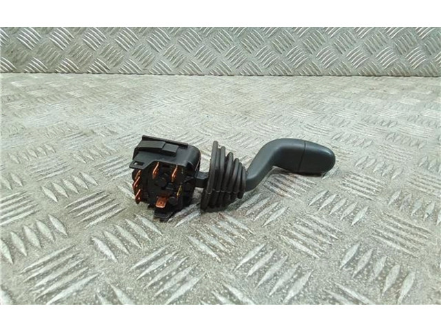 Zámek zadních dveří    Skoda Felicia II 1999