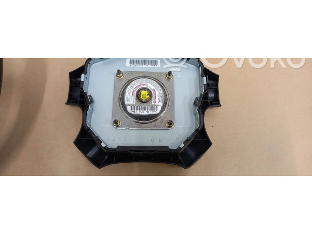 Руль Nissan Navara D22 1997 - 2004 года 484V02, 3Z17