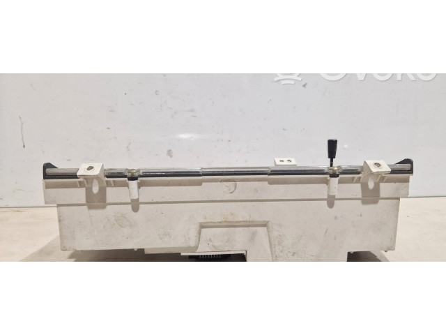 Панель приборов 56010039   Jeep Cherokee       