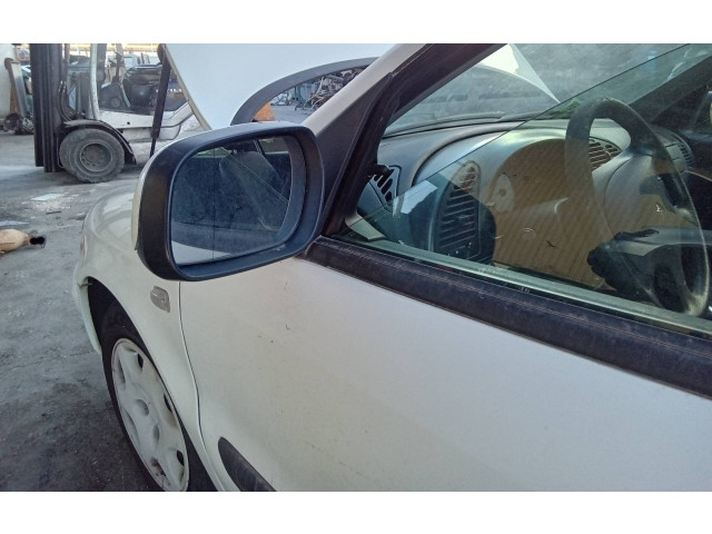 Зеркало (управляемое электричеством)