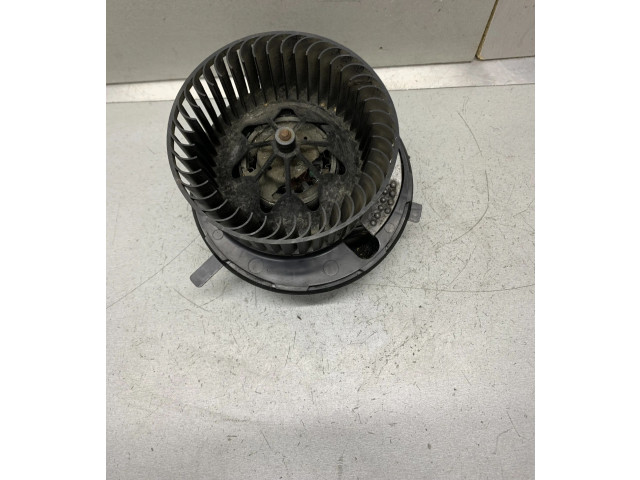 Вентилятор печки F983228M Volkswagen Touran I