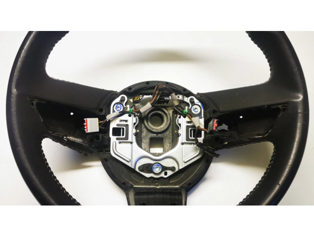 Volant Chevrolet Camaro 2011