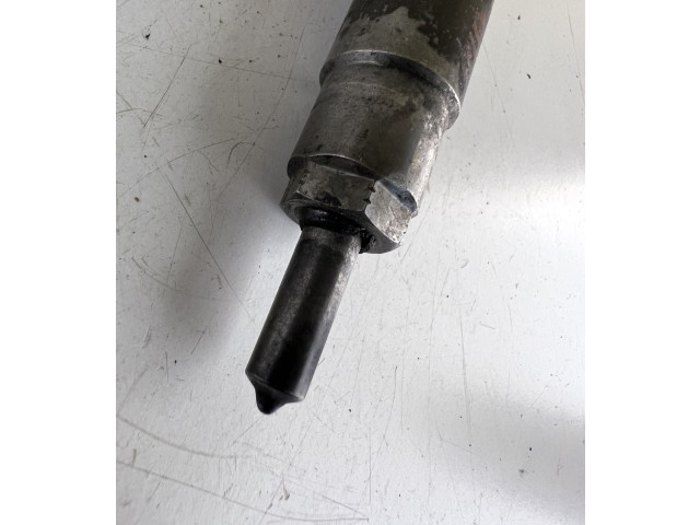 Vstřikovač 236700G010   Toyota RAV 4 (XA20)     