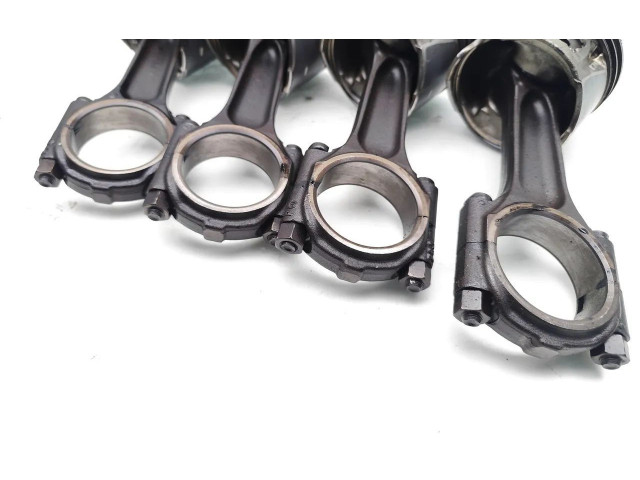 Поршень с шатуном RHJ(DW10BTED4) RHJ, DW10BTED4 Citroen Xsara Picasso