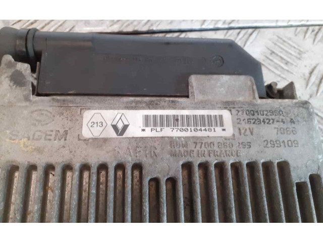 Блок управления двигателем Блок управления 7700104481   Renault Clio I