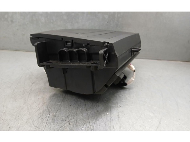 Дисплей    9848540380, 18920297   Citroen C4 III e-C4