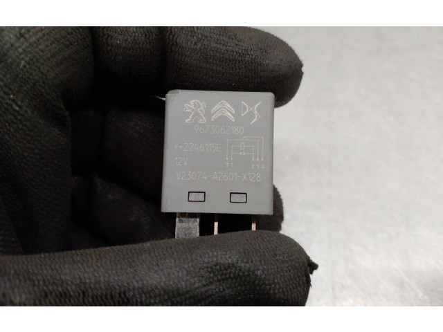 Pojistková skříňka 9673062180 Citroen Berlingo 2023