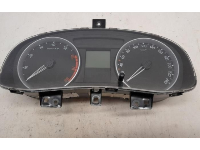 Панель приборов 5J0920810B, 5J0920811B Skoda Fabia Mk2 (5J)