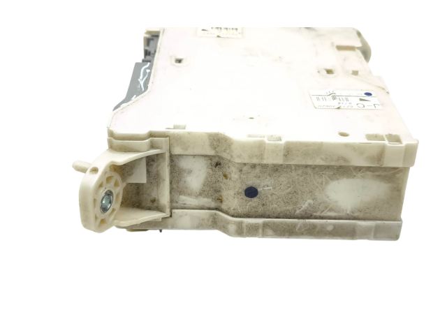 Pojistková skříňka 8273030620 Lexus GS 300 350 430 450H 2007