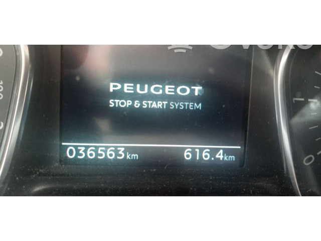 Přístrojová deska Peugeot Expert 2019 9831169080, 9831169080