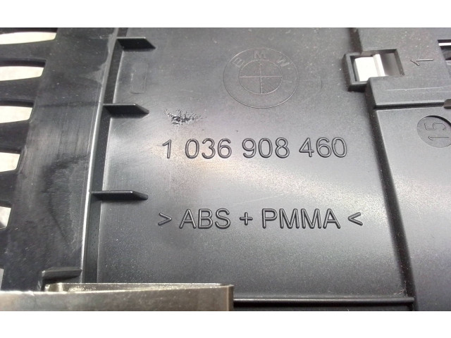 Přístrojová deska BMW 5 F10 F11 2015 1036908460