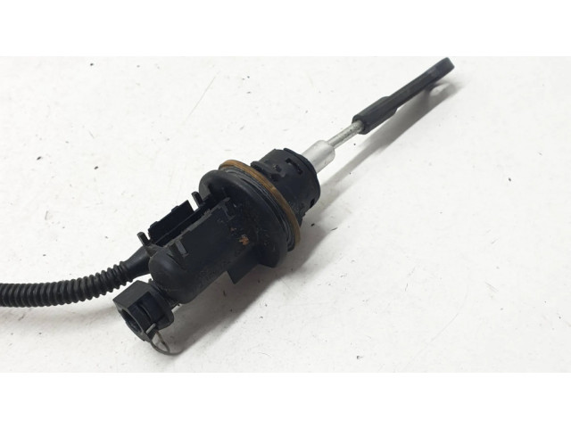 Рабочий цилиндр сцепления