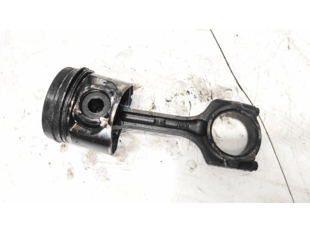 Поршень с шатуном Honda Accord для дизельного двигателя 2.2