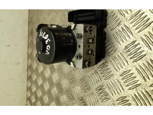 Блок АБС 7E0907379K, 7E0614517H Volkswagen Transporter - Caravelle T5 2003 - 2015 года