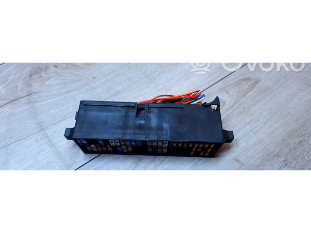   Pojistková skříňka 63593576   Skoda Roomster (5J) 2008