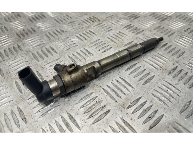 Форсунка 03L130277B, 03L130277S    Skoda Octavia Mk2 (1Z)   