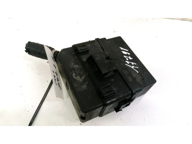 Блок предохранителей Mitsubishi Outlander