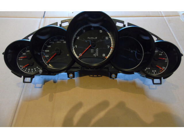 Přístrojová deska Porsche Panamera (970) 2017 97064112555