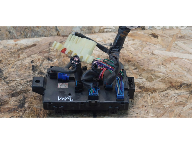 Блок предохранителей Daihatsu Terios