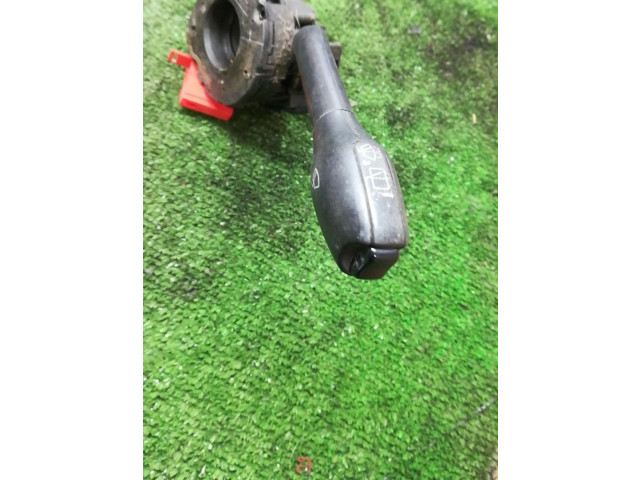 Включатель скорости стеклоочистителей    Seat Ibiza II (6k)