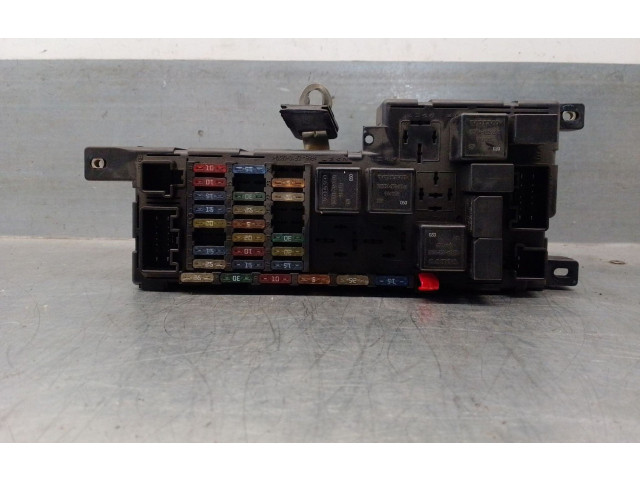 Pojistková skříňka Řídící jednotka BSM 9494207, 518322003 Volvo S80 2000