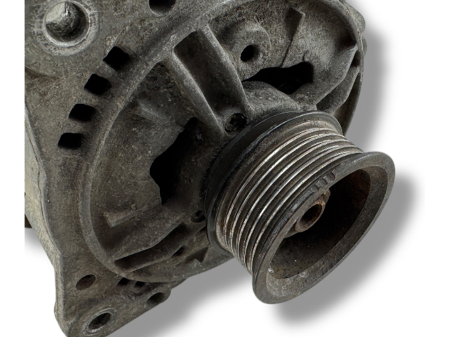 Генератор 9162927   Volvo S70  V70  V70 XC      