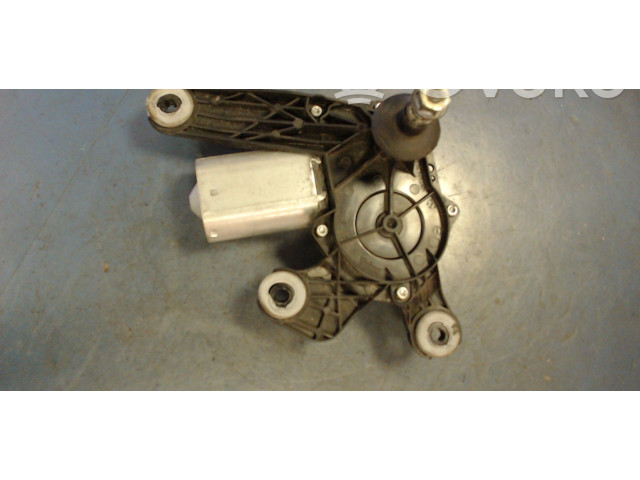 Моторчик заднего дворника 9637158780    Citroen C2