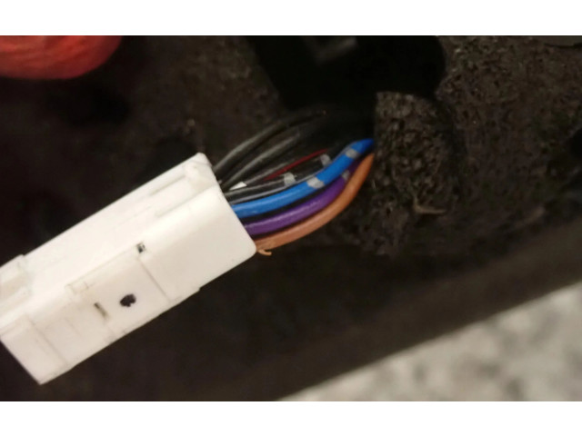 Зеркало электрическое        Mazda 3 II  2009 - 2013 года   