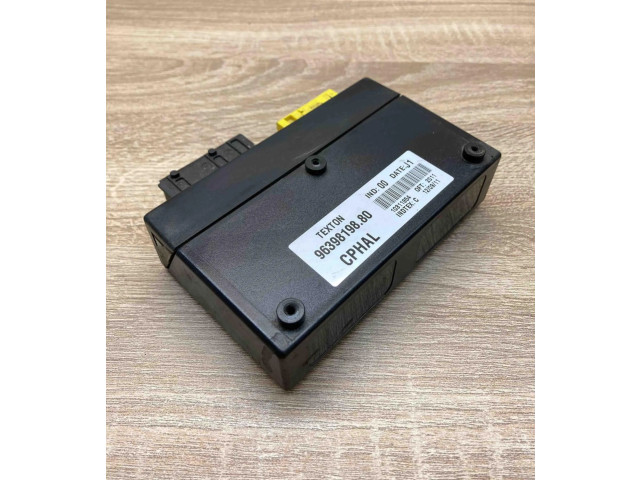 Блок комфорта 96398198, 10311854   Peugeot Expert   