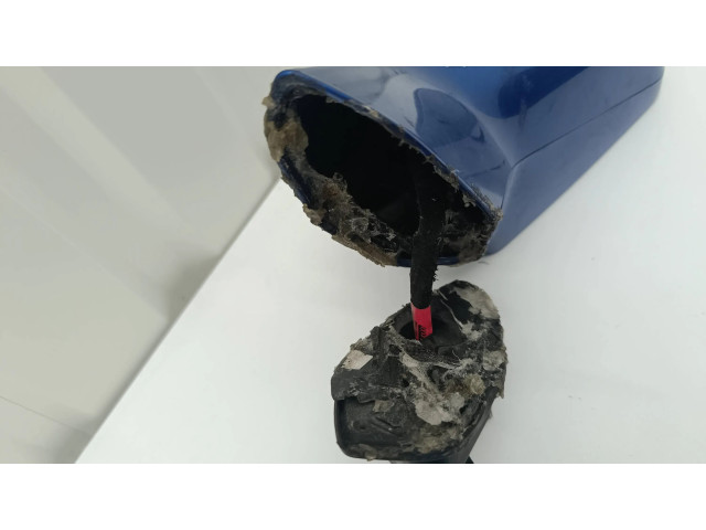 Зеркало (механическое)    левое   Chevrolet Camaro     