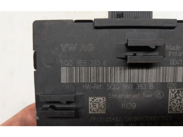 Блок управления O215785, 5Q0959393E Volkswagen Golf Sportsvan