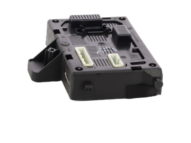 Модуль управления BSM 8200343733   Renault Clio III    