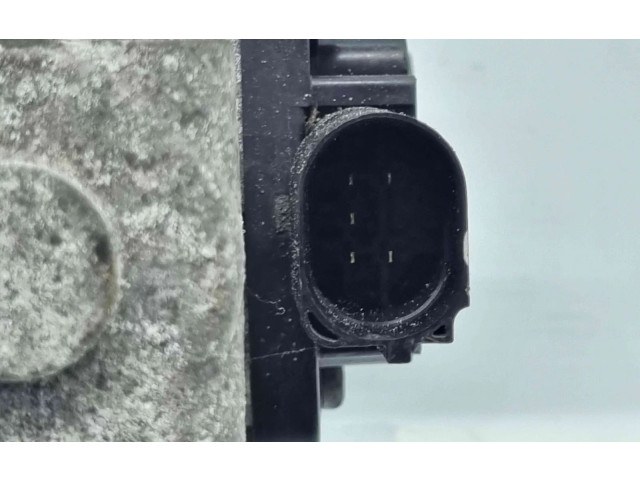 Vstřikovací lišta 28410-2A850 Hyundai ix35